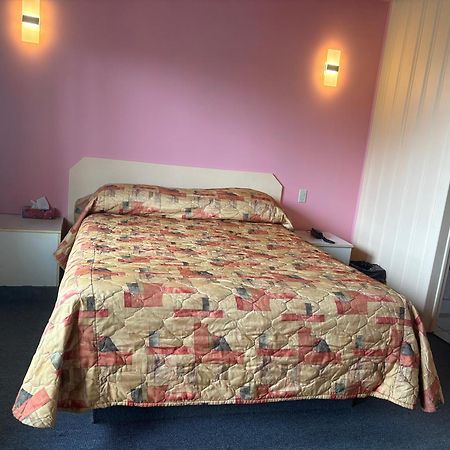 Motel Le Voyageur Сен-Жером Экстерьер фото