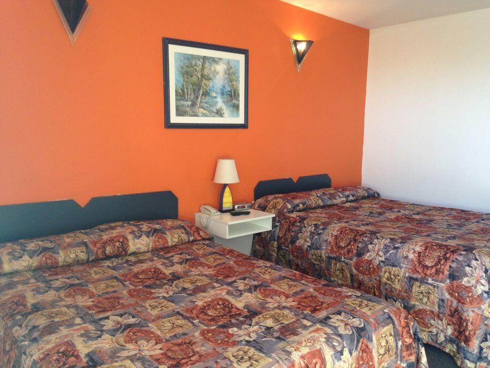 Motel Le Voyageur Сен-Жером Экстерьер фото