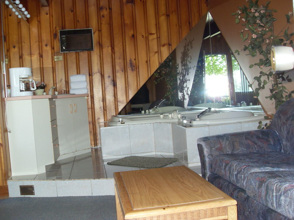 Motel Le Voyageur Сен-Жером Экстерьер фото