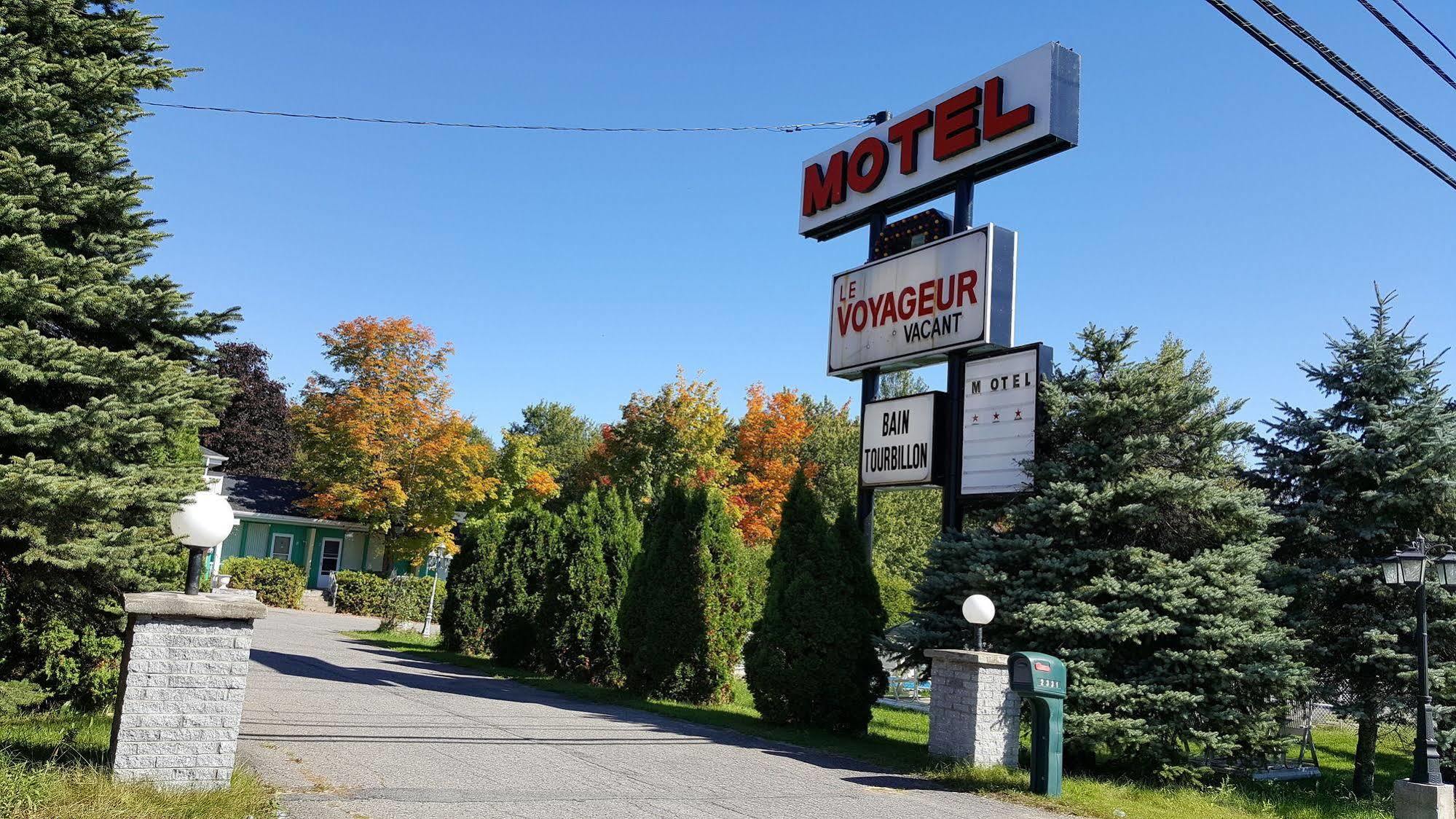 Motel Le Voyageur Сен-Жером Экстерьер фото